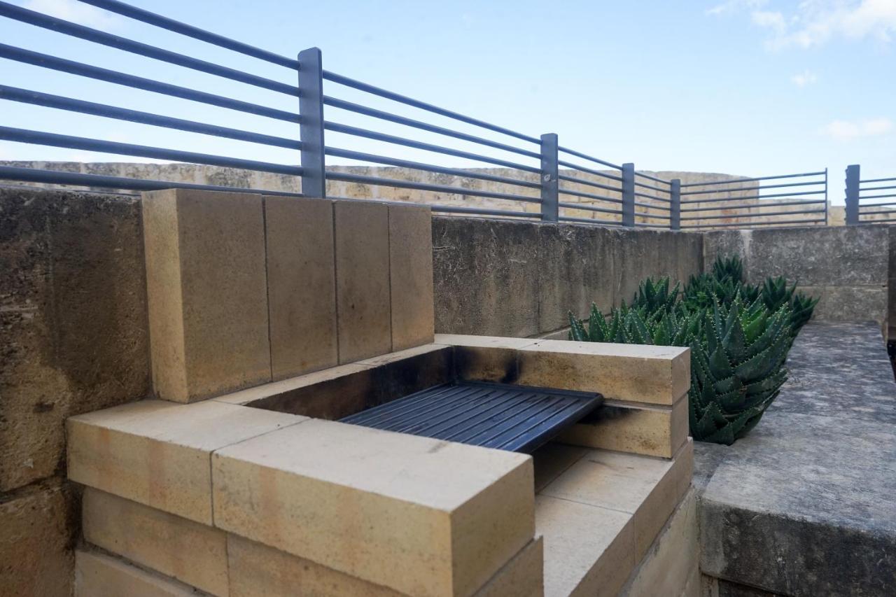 Harbour Views Duplex Maisonette With Jacuzzi Hot Tub Mgarr Ngoại thất bức ảnh