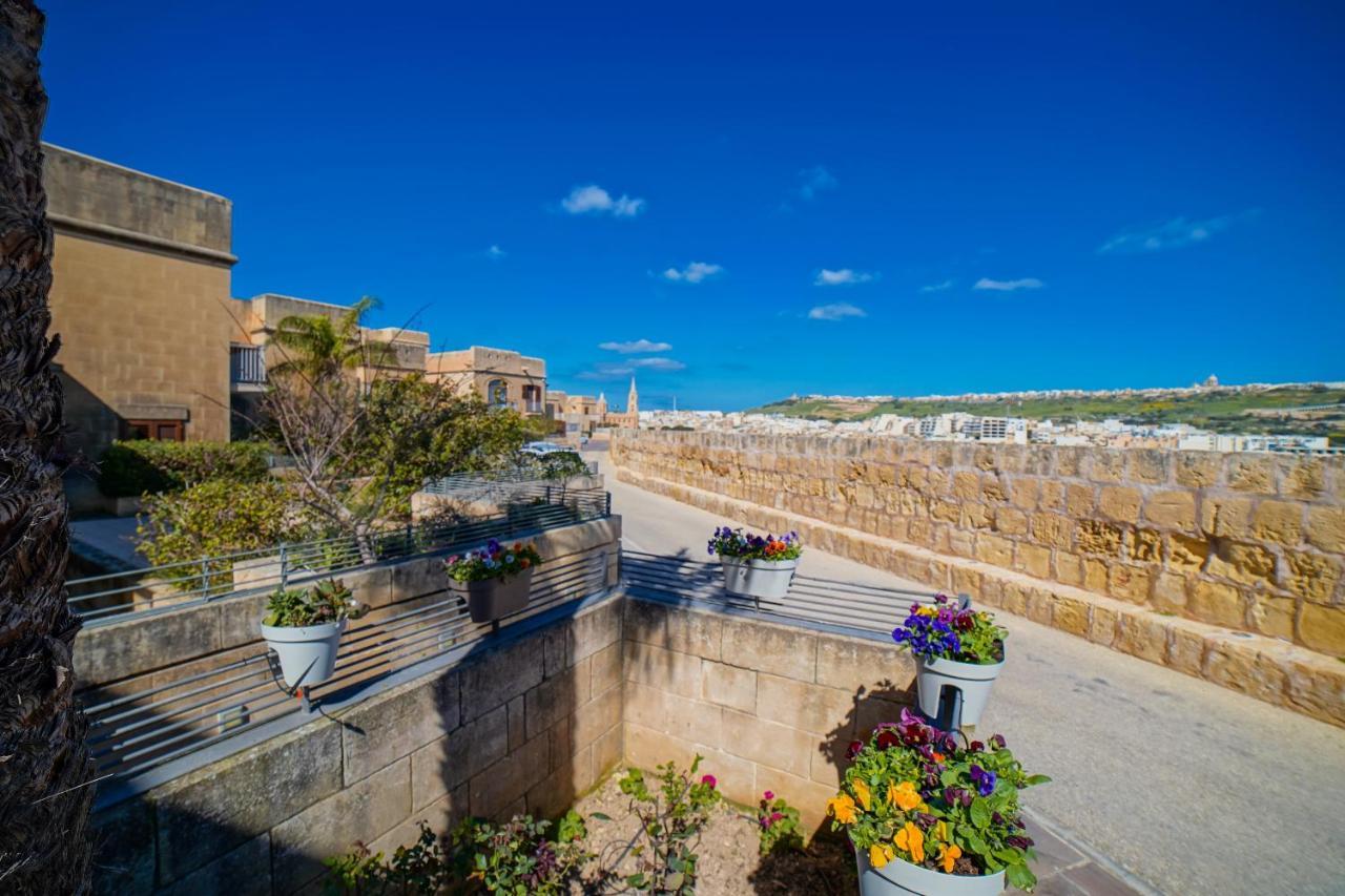 Harbour Views Duplex Maisonette With Jacuzzi Hot Tub Mgarr Ngoại thất bức ảnh