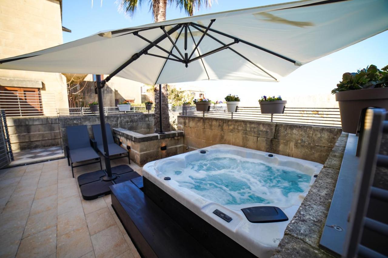 Harbour Views Duplex Maisonette With Jacuzzi Hot Tub Mgarr Ngoại thất bức ảnh