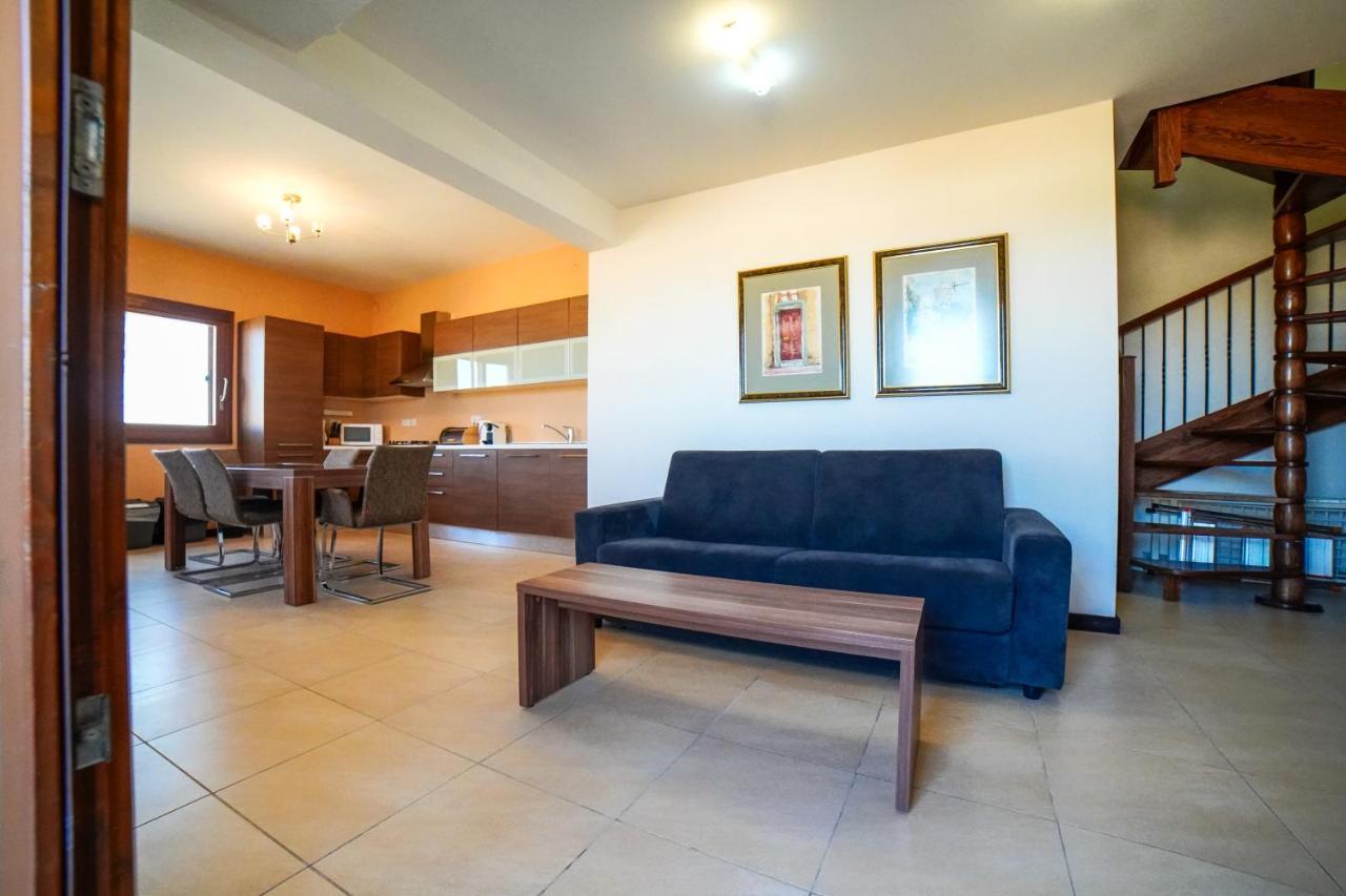 Harbour Views Duplex Maisonette With Jacuzzi Hot Tub Mgarr Ngoại thất bức ảnh